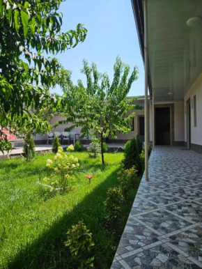 Galstyans Hotel Zvartnots Airport